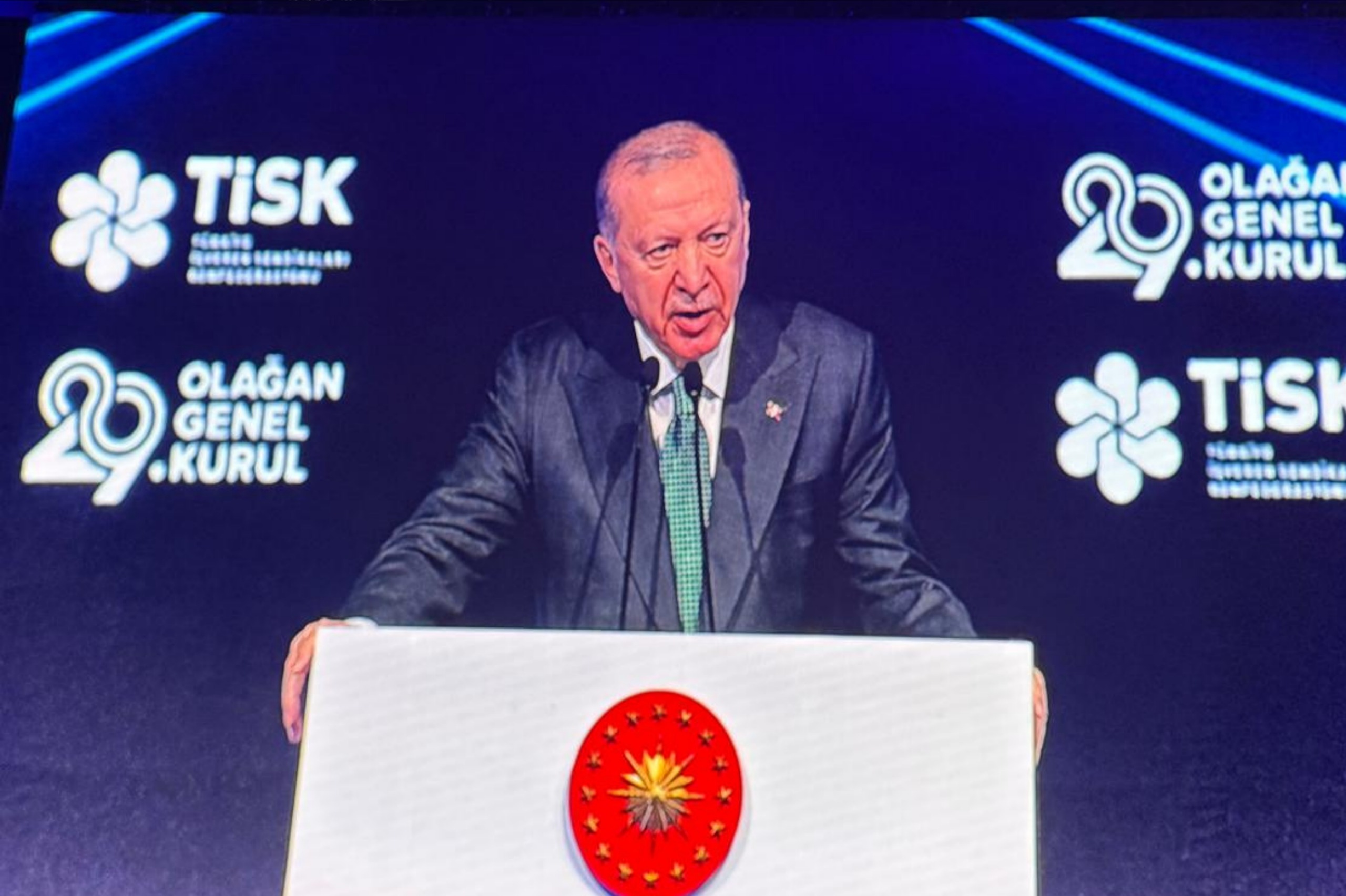 TTYD olarak Başkanımız Sayın Oya Narin ve Genel Sekreterimiz Sayın Dr. Öykü Korkmaz ile birlikte, Türkiye İşveren Sendikaları Konfederasyonu (TİSK) tarafından düzenlenen iki önemli programa katılım sağladık.